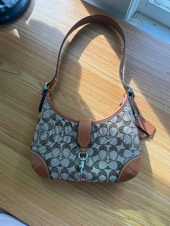 Coach Handbags - Coach Hamptons Hobo Bag in Signature Crystal Jacquard